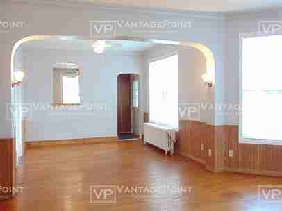 1357 Cherry St - Photo 3 of 15