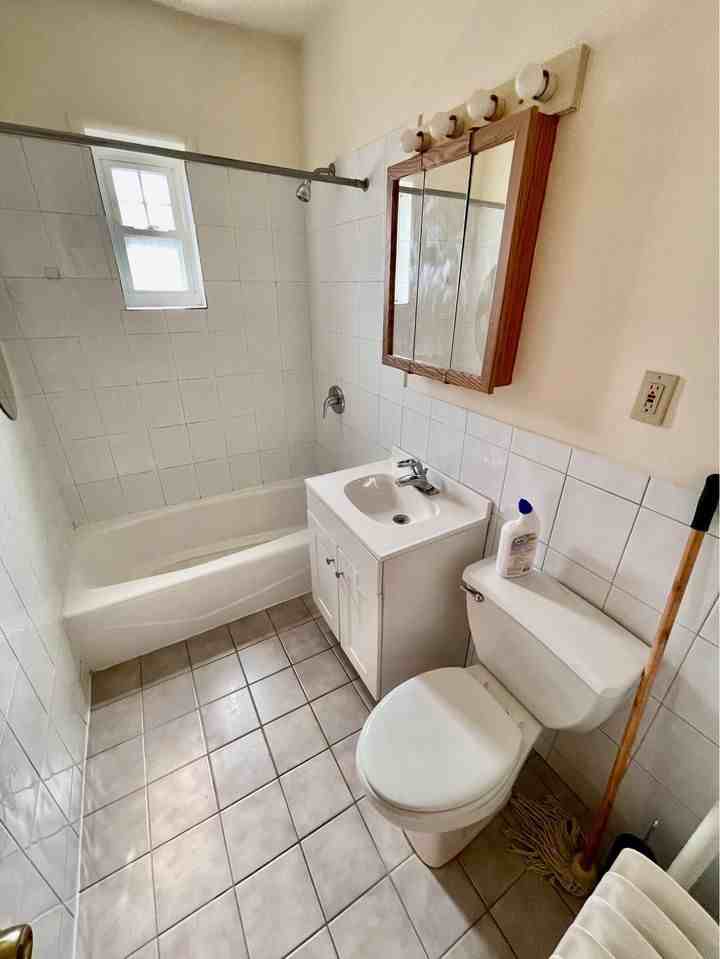 Bowne St & Cherry Ave #1A - Photo 3 of 9