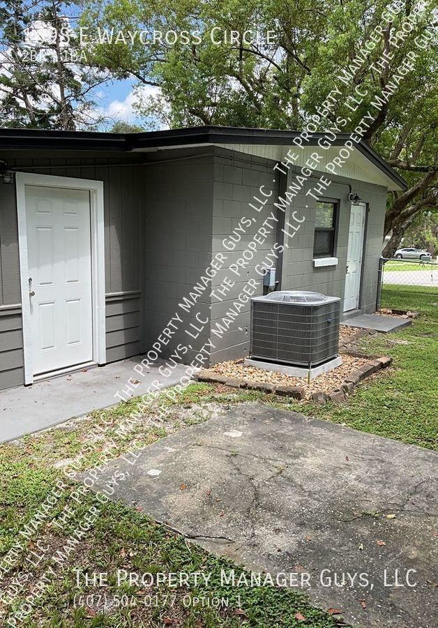 1698 E Waycross Cir - Photo 2 of 13