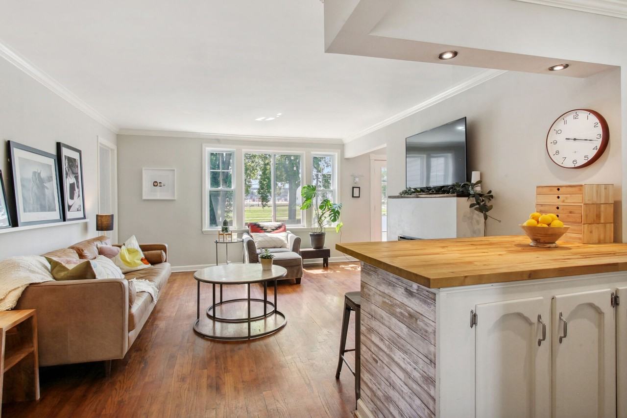 5216 Outlook St #1 - Photo 3 of 20