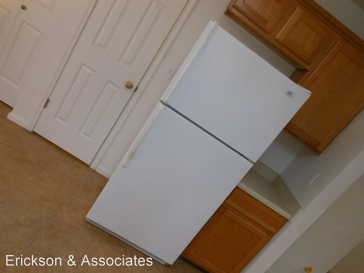 156 Shady Bluff Dr - Photo 2 of 2