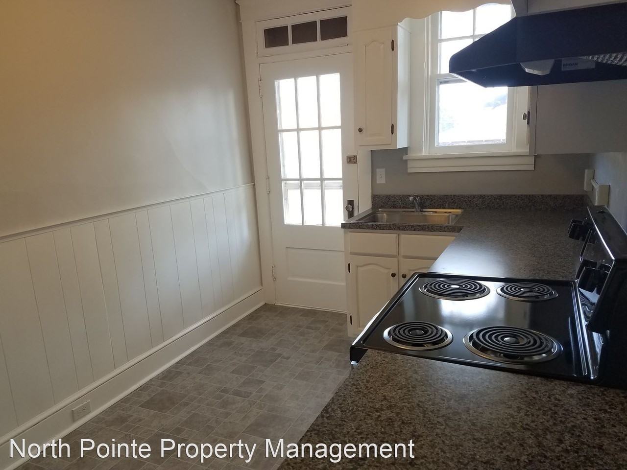 401 S West End Ave - Photo 2 of 16