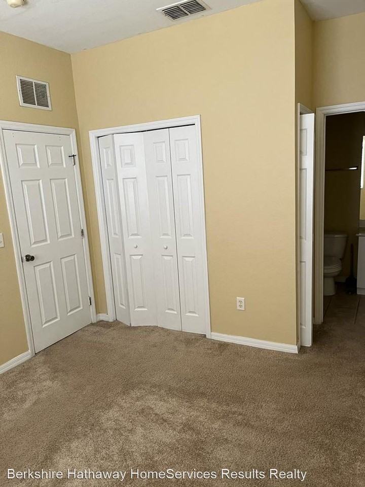 20101 Indian Creek Dr #20 - Photo 3 of 14