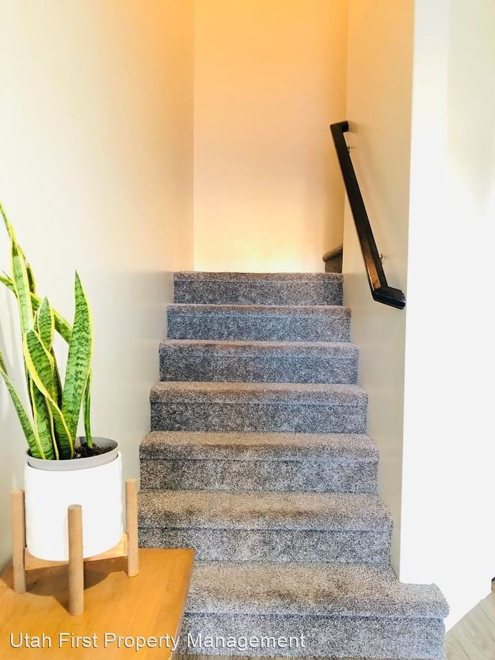 5934 S Challenger Way - Photo 3 of 15