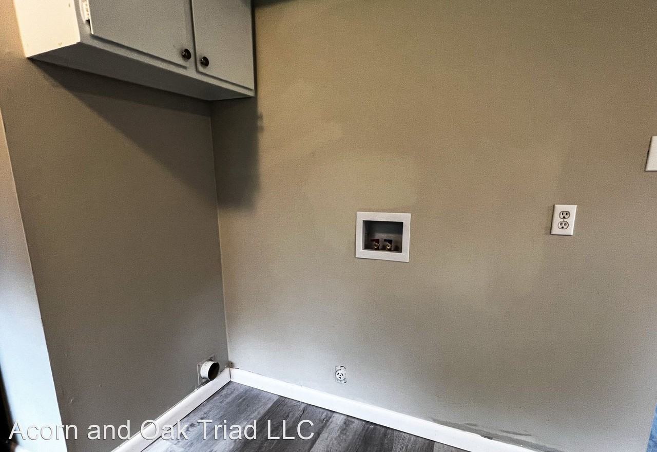 4114 Carnation Dr - Photo 2 of 20
