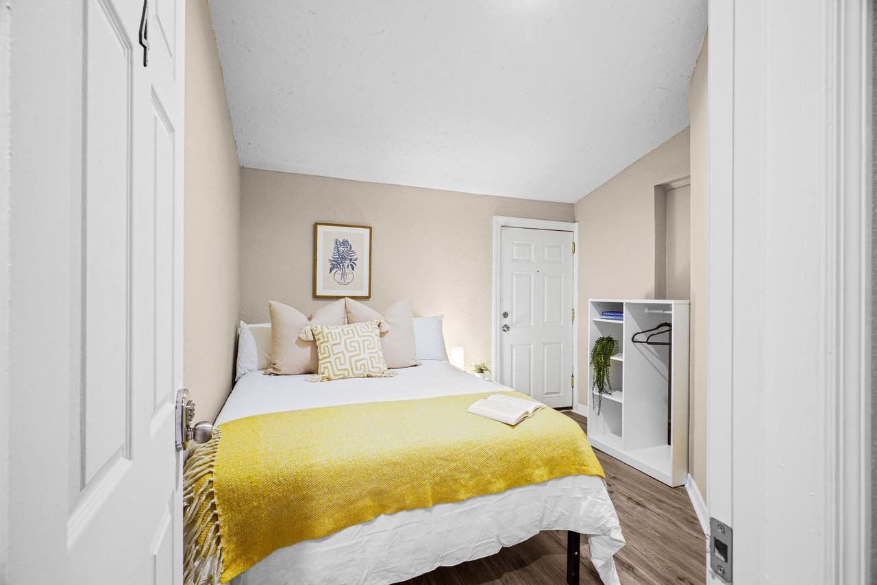 E Palifox St - Photo 5 of 11