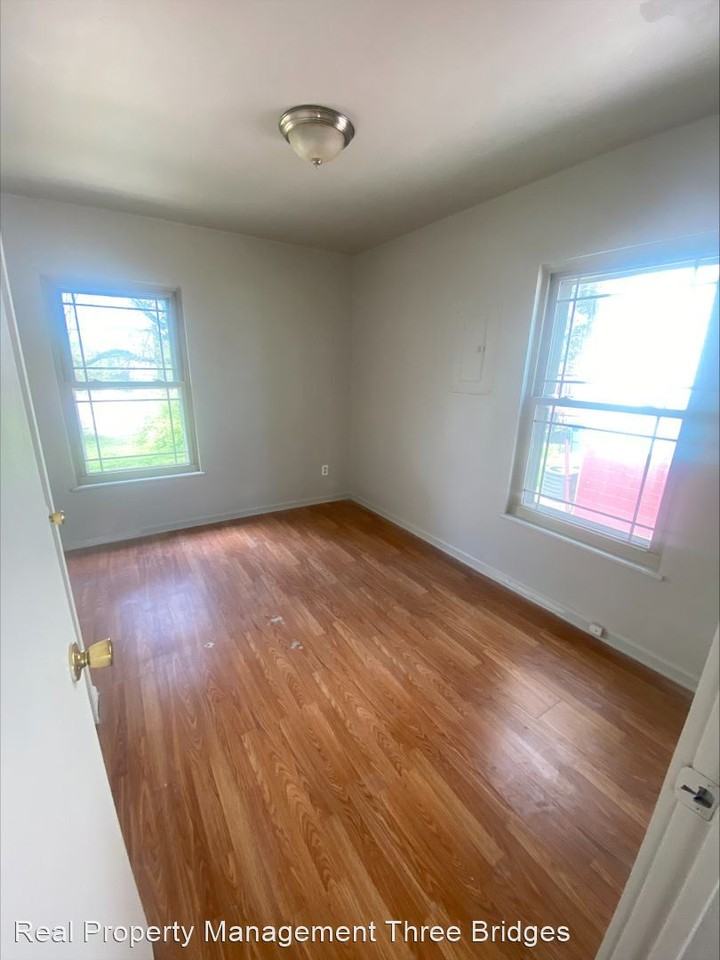 6149 - 6151 Garfield Avenue - Photo 2 of 7