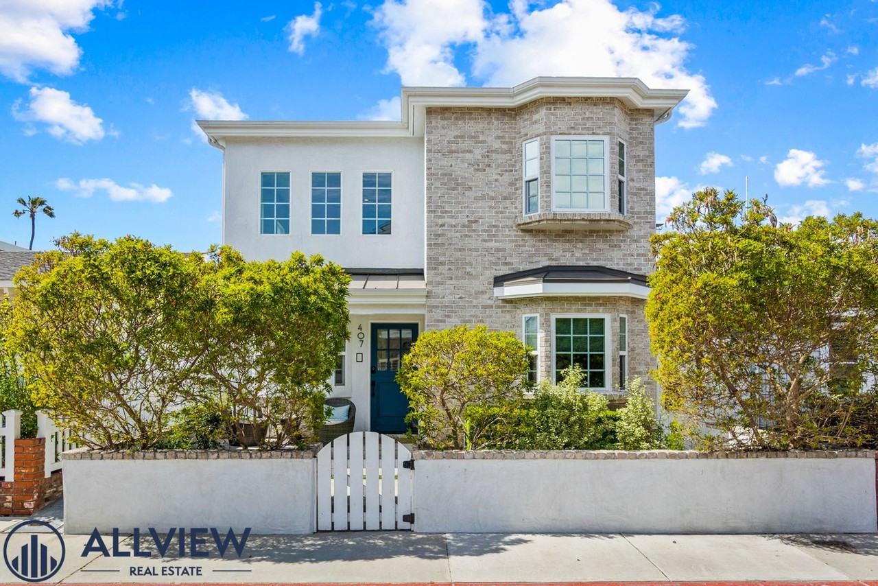 Brand New 2 and 4 Bedroom Homes Available On The Newport Peninsula! Apartments 407 38th St