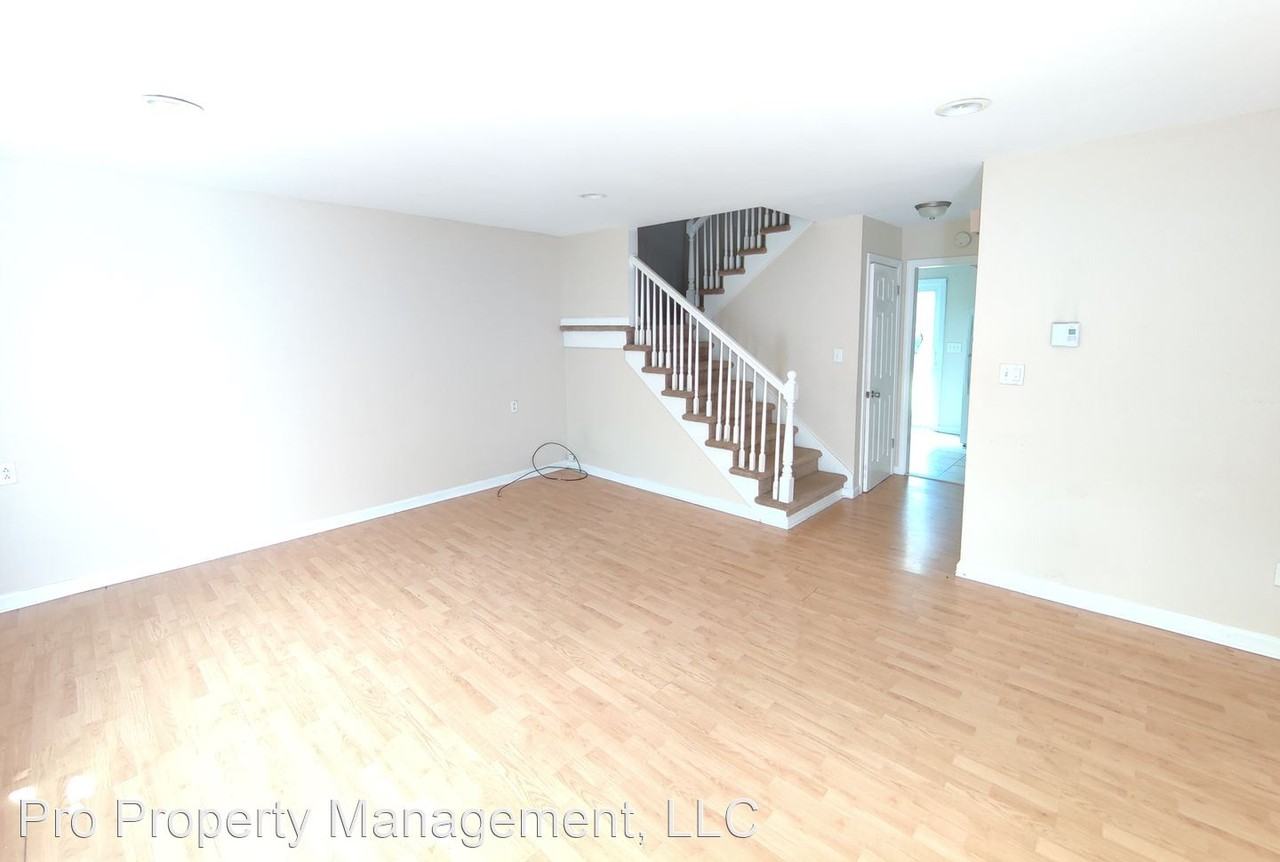114 - 118 BUCKRIDGE RD - Photo 3 of 16
