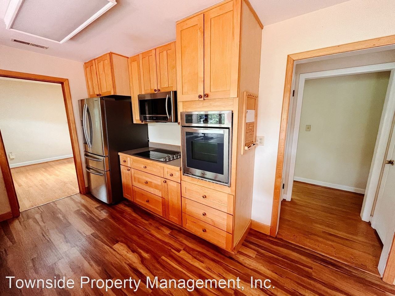 307 Cork Dr - Photo 2 of 12