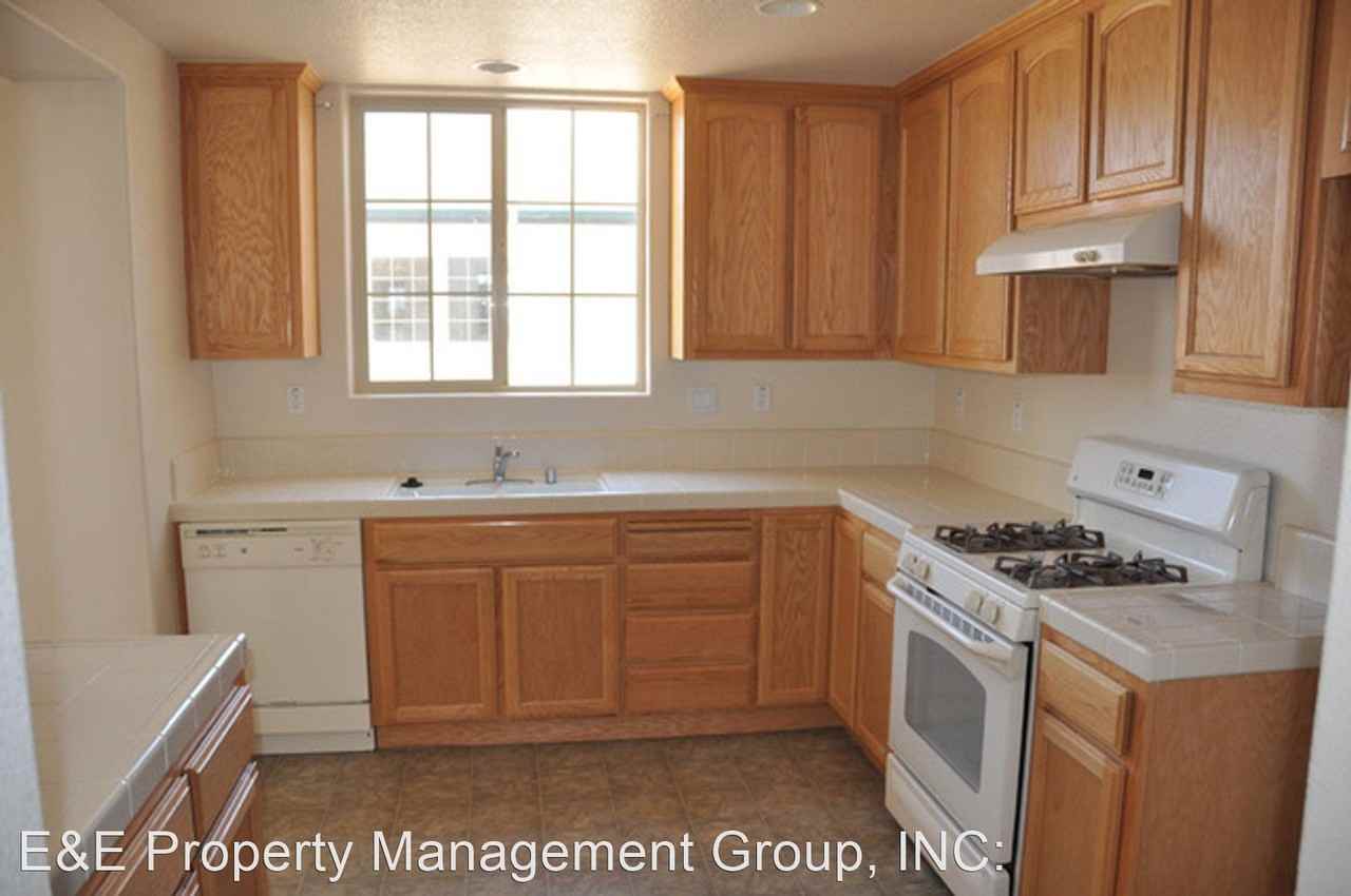 443 Calcagno St - Photo 2 of 4