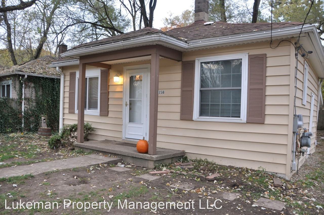 2238 Edgewood Dr - Photo 2 of 16