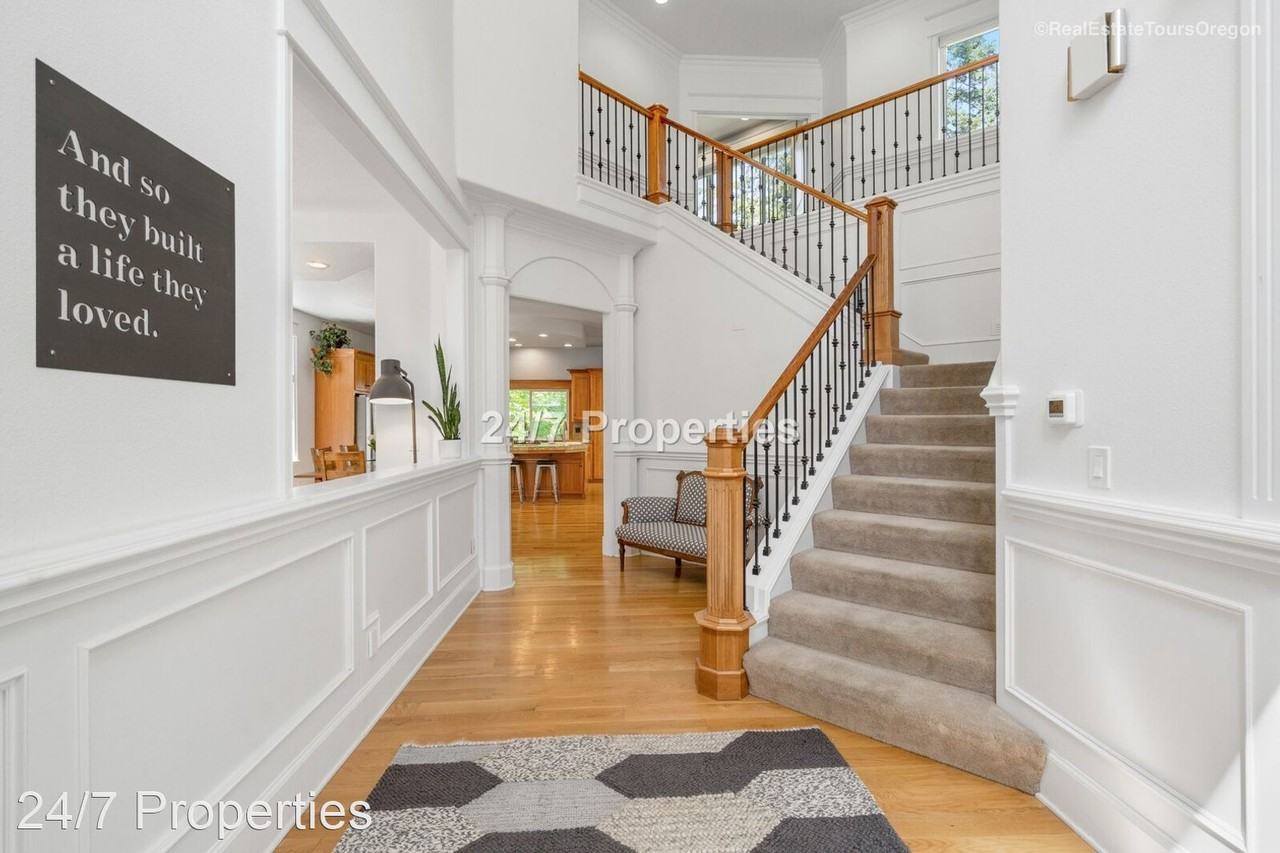 5128 Firwood Dr - Photo 2 of 38