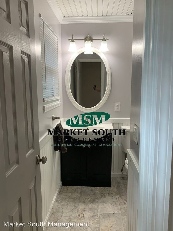 165 Kelly Dr - Photo 3 of 15