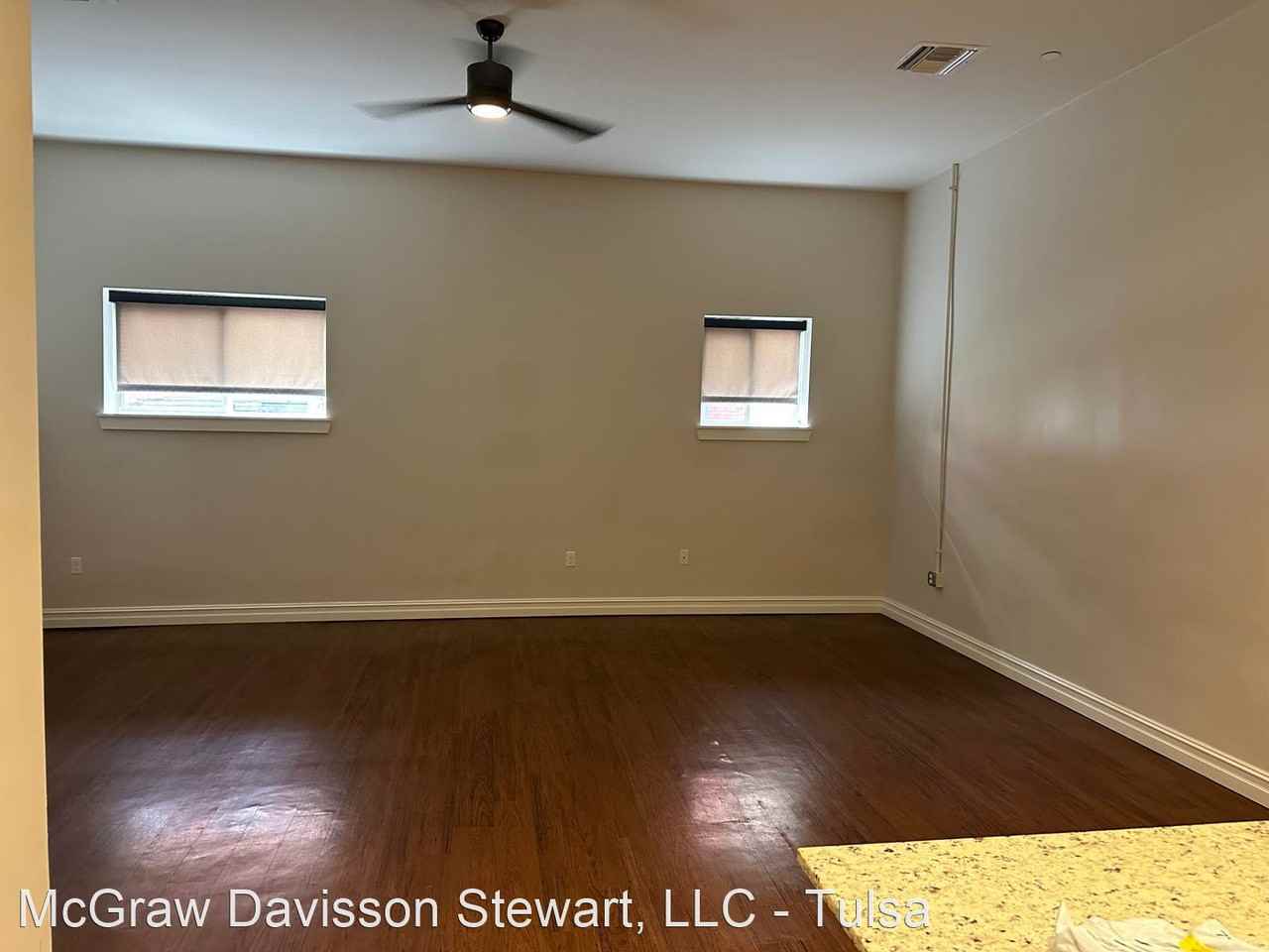 117 W 2nd St - Photo 3 of 5