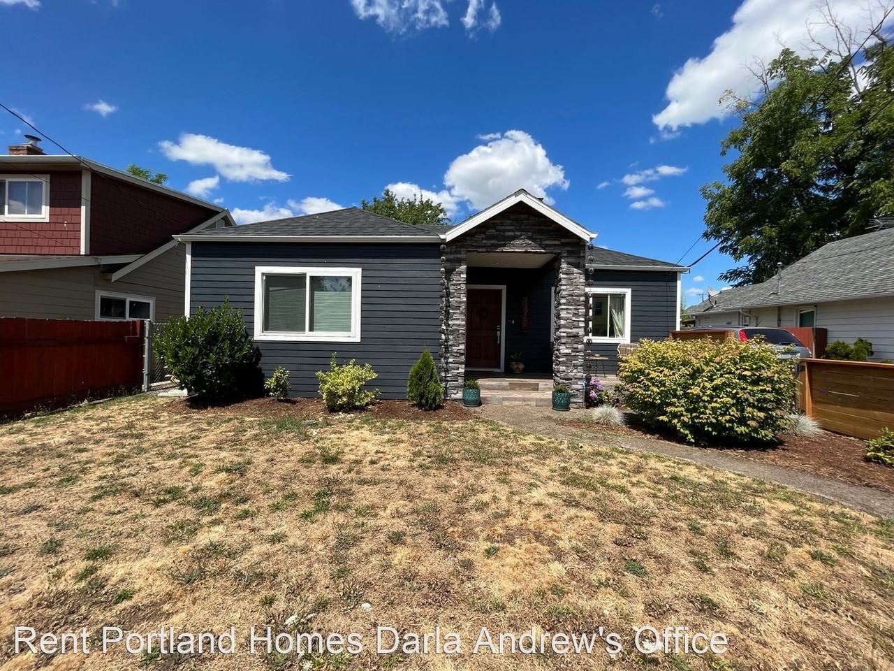 7125 Se Mitchell Ct - Photo 2 of 34