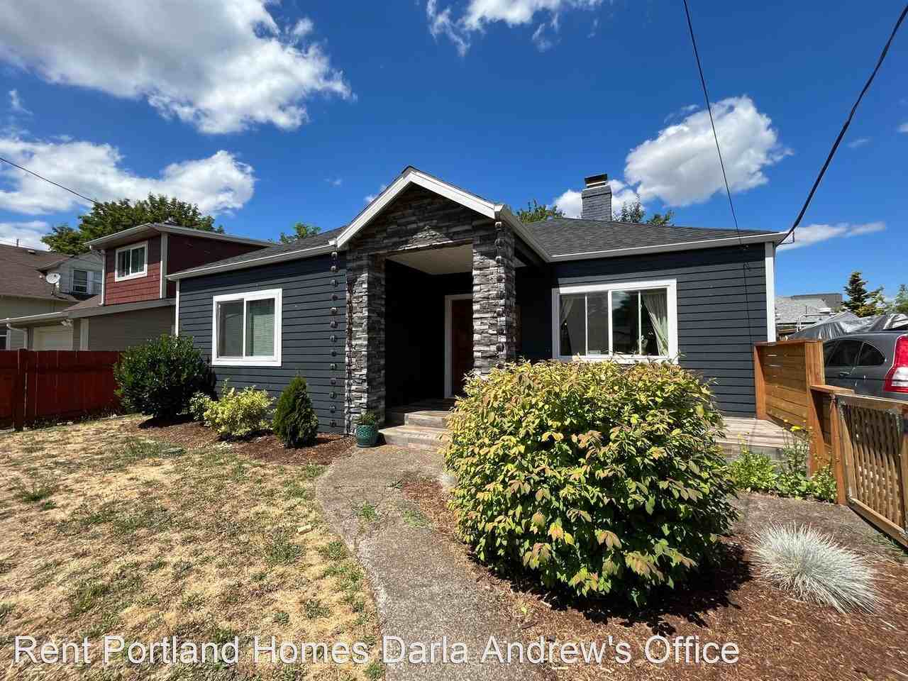 7125 Se Mitchell Ct - Photo 3 of 34