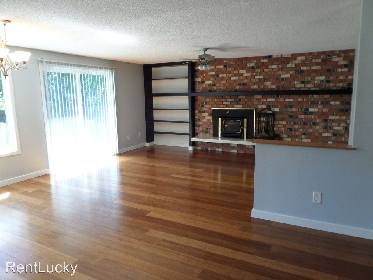 927 S 240th Pl - Photo 3 of 21