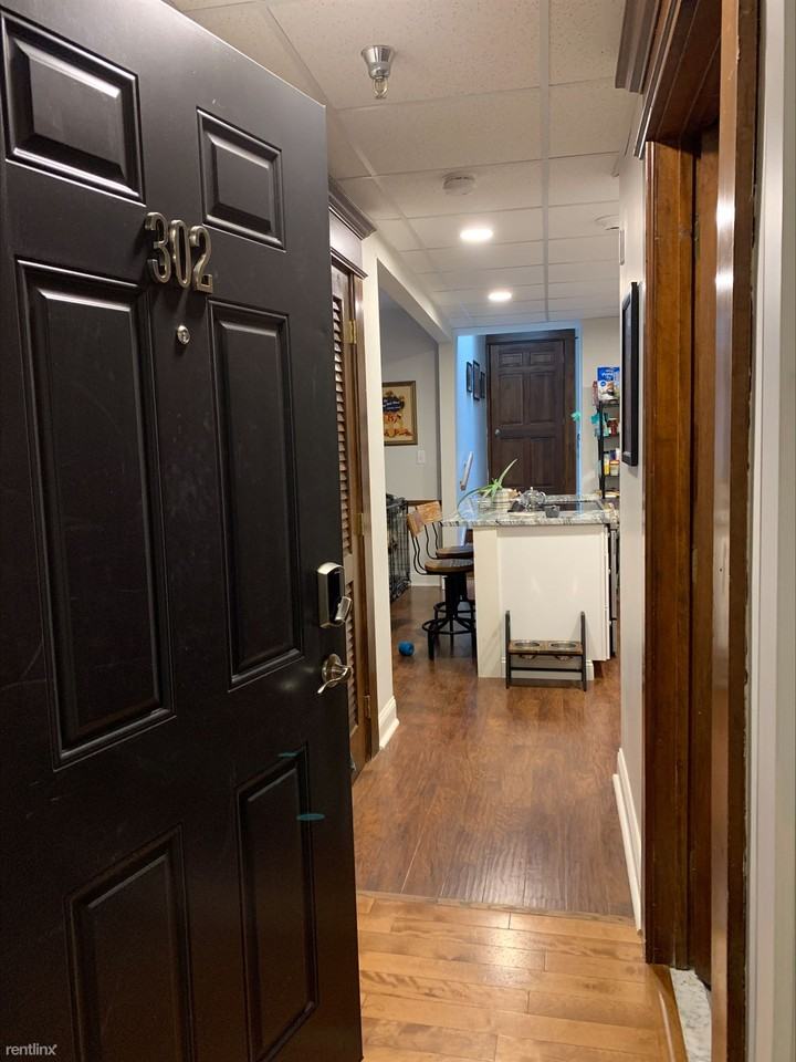 61 Columbia St - Photo 2 of 10