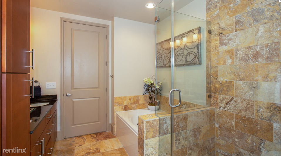 2630 Westheimer Rd - Photo 3 of 3