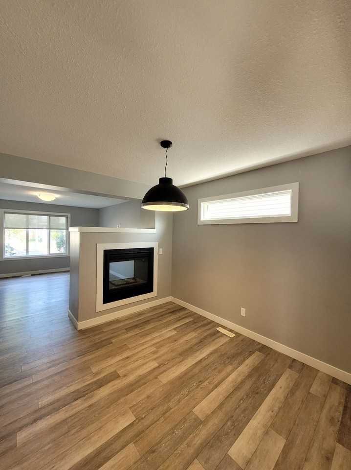157 Radcliffe Wynd - Photo 3 of 20