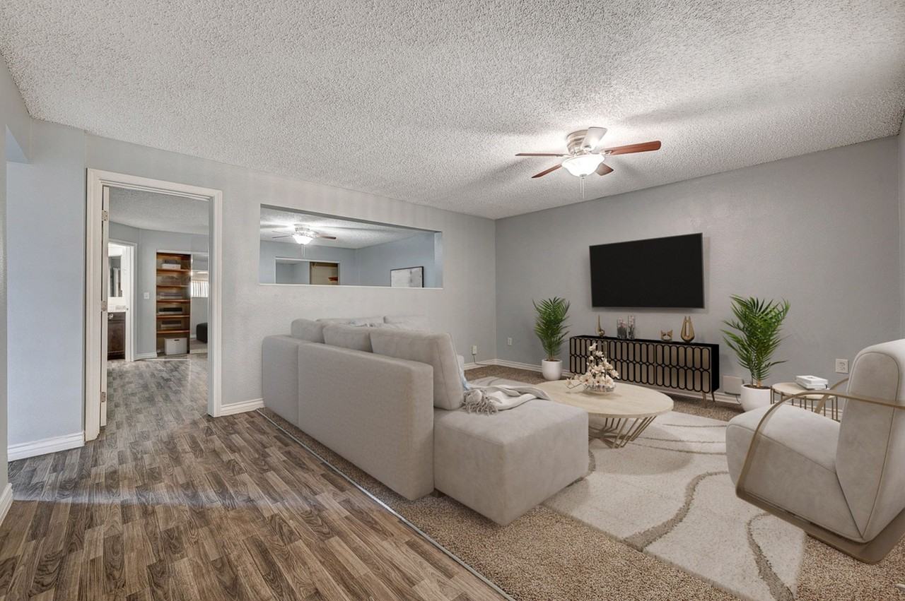 Paradise Royale - Photo 4 of 50