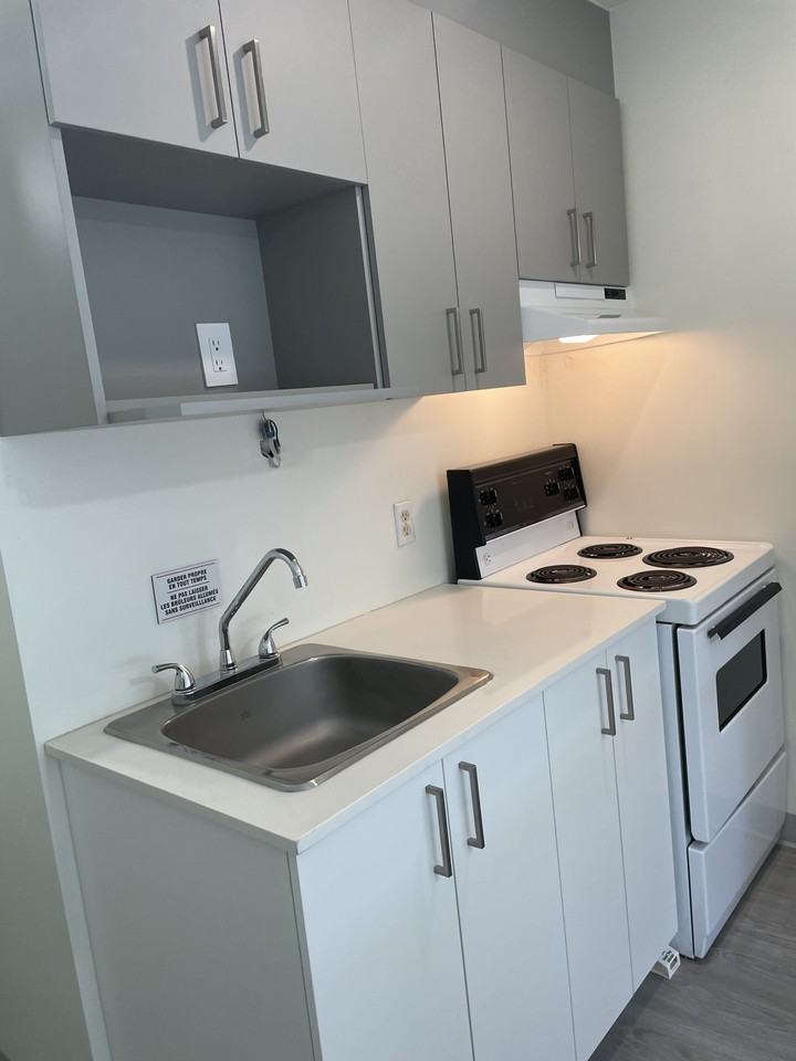 1300 Rue Ducas - Photo 2 of 14