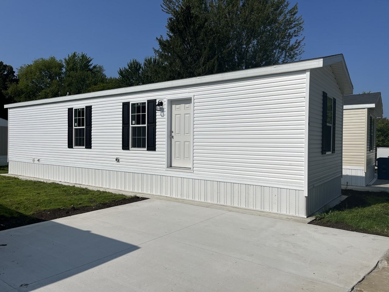 6610 Lear Nagle Rd #14 - Photo 2 of 40