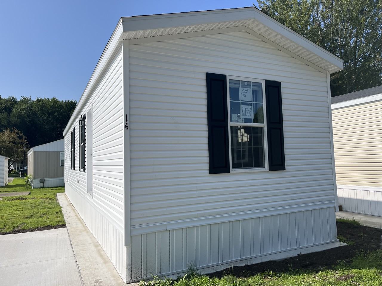 6610 Lear Nagle Rd #14 - Photo 3 of 40