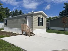 featured image of 6610 Lear Nagle Rd #30