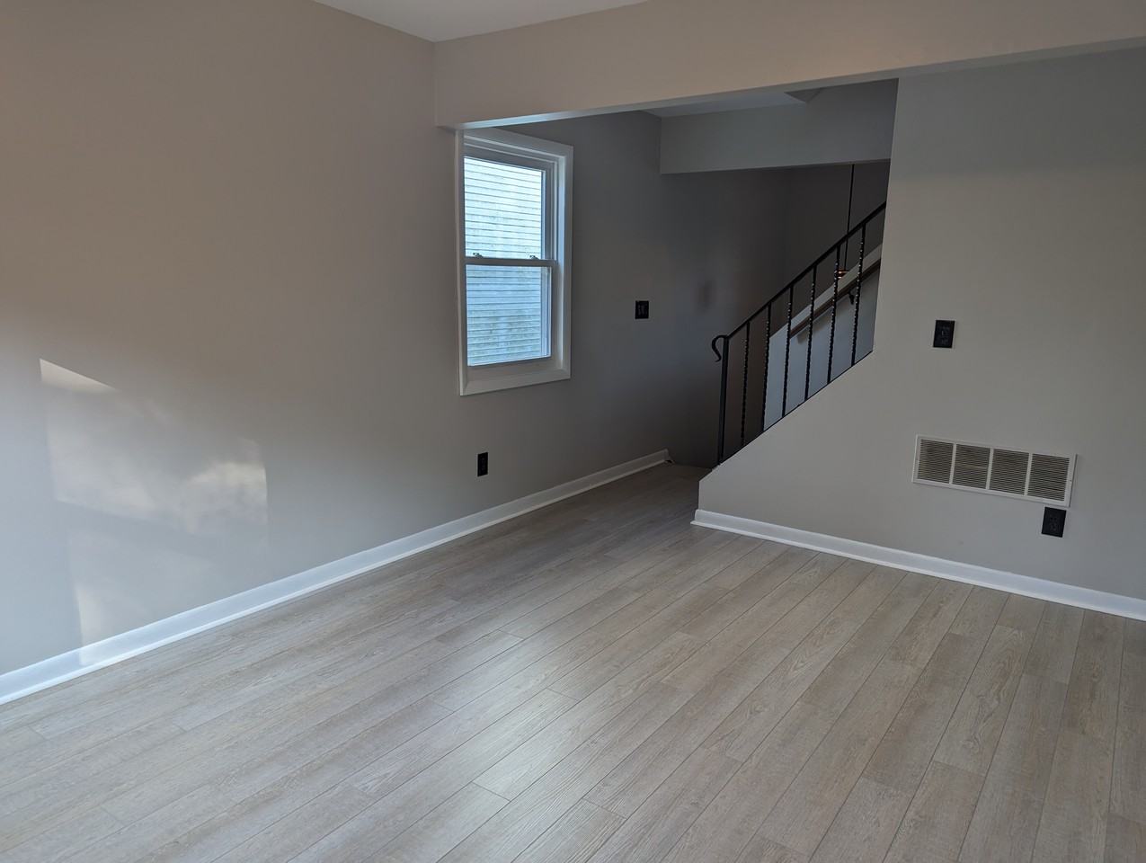 226 Vista Dr #NA - Photo 3 of 39
