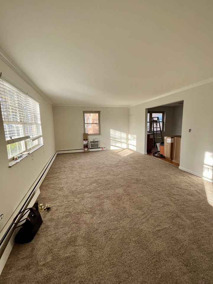 31 Holly Woods Dr #A - Photo 2 of 9