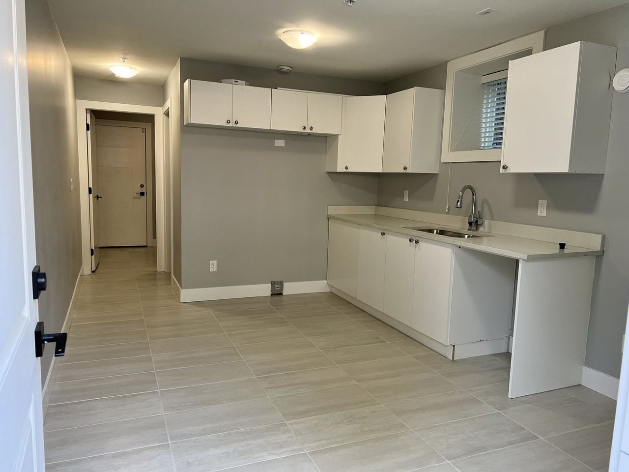 Cambridge St & N Kootenay St - Photo 3 of 4