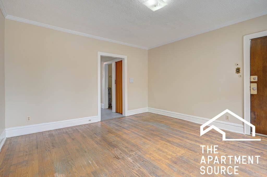 6443 23rd St #12 - Photo 5 of 10