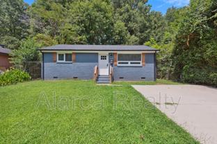 2438 Finchley Dr - Photo 1 of 1