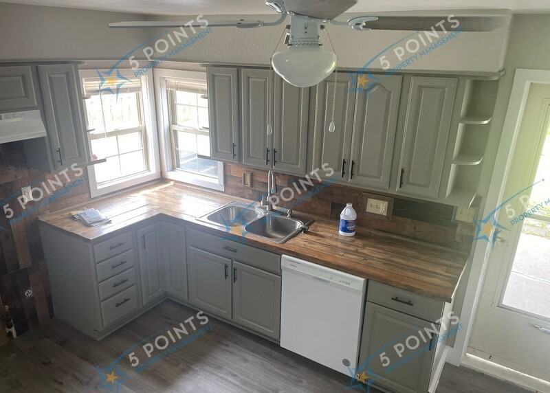 1731 Denison Ave Nw - Photo 2 of 12
