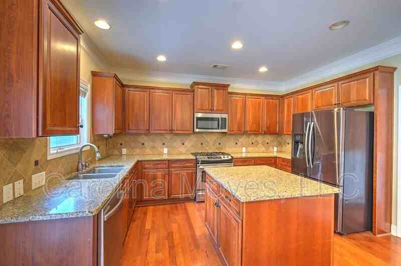 256 Barbours Ln