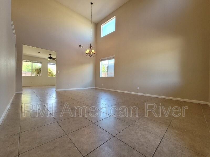 5330 Coconut Tree Ct - Photo 3 of 29