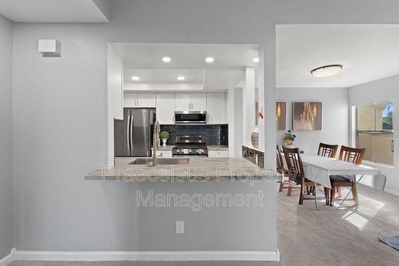 2035 Lakeridge Cir #301 - Photo 7 of 46