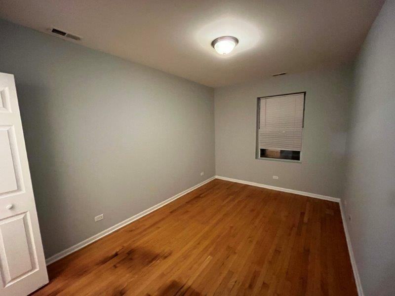 2314 W Rosemont Ave #2 - Photo 4 of 10