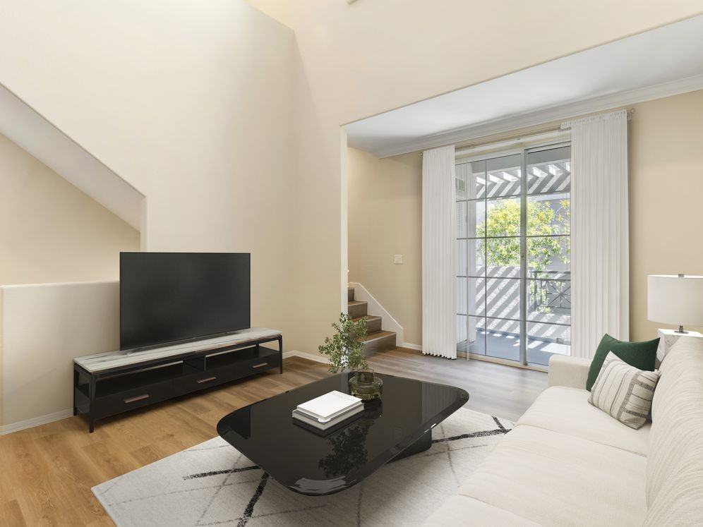 Avalon Glendale - Photo 3 of 42