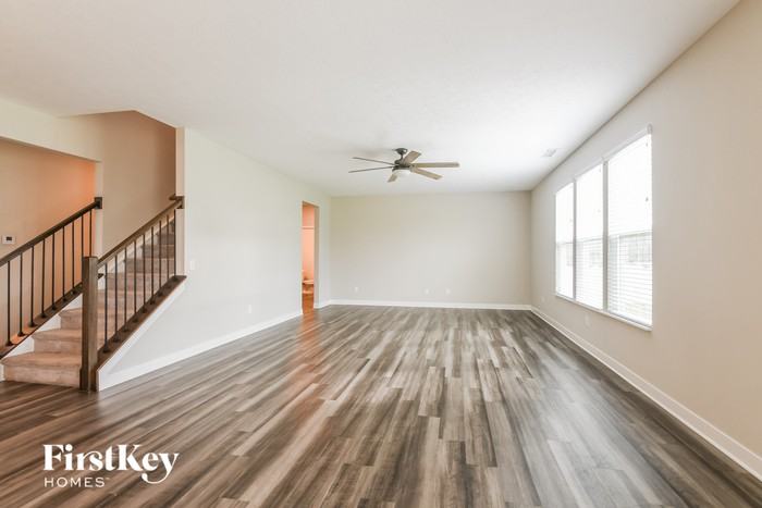 8791 Slayton St - Photo 3 of 16