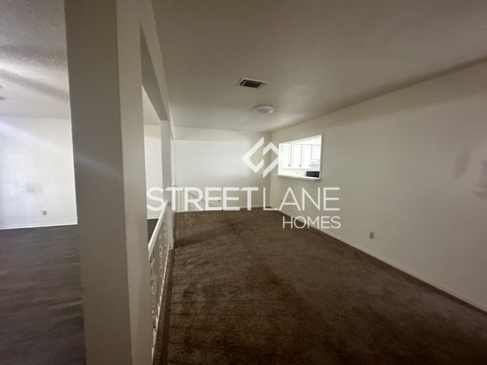 3611 Hazel St - Photo 3 of 18