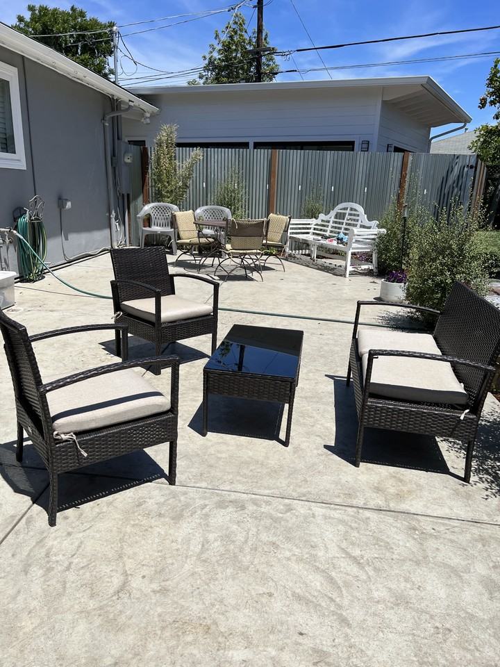 1092 Duncan Ave #NA - Photo 3 of 6