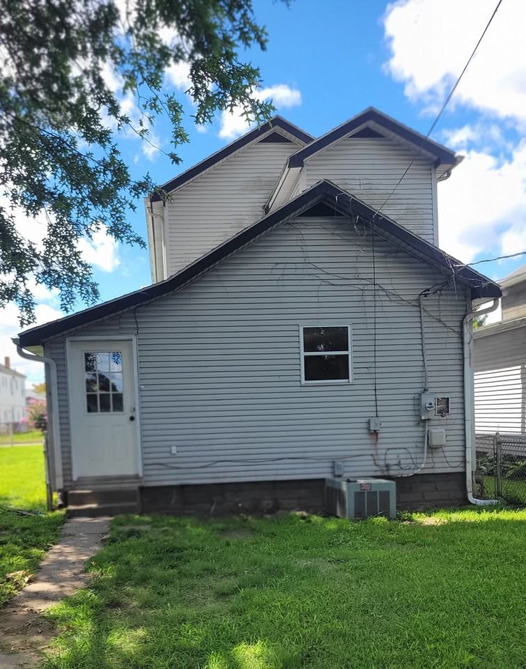 2829 S 4th St #NA - Photo 2 of 3