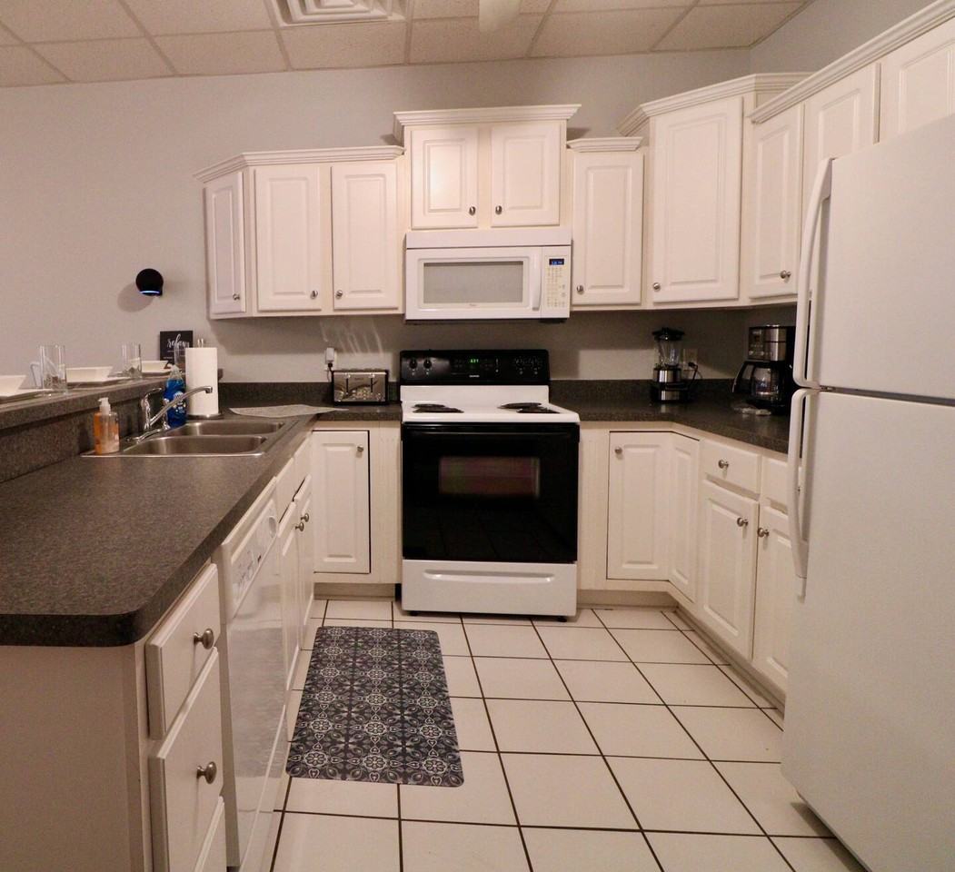 1313B Enterprise Dr #1 - Photo 5 of 46