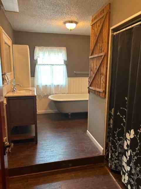 116 West Magnolia Street #1 - Photo 7 of 18