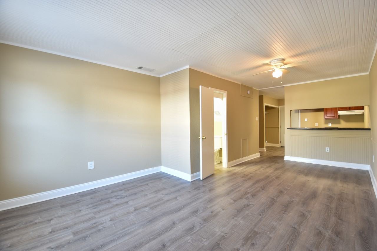 1732 Carrollwood Dr #1 - Photo 2 of 7