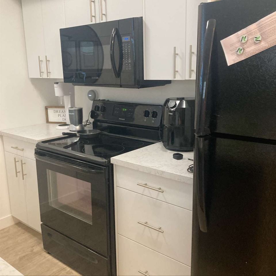 4238 Green Olive Way #B - Photo 5 of 8