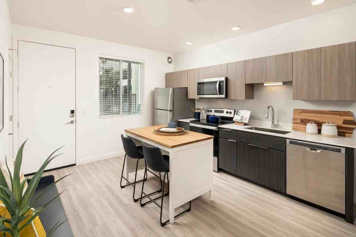 2323 North 150th Drive - Photo 5 of 15